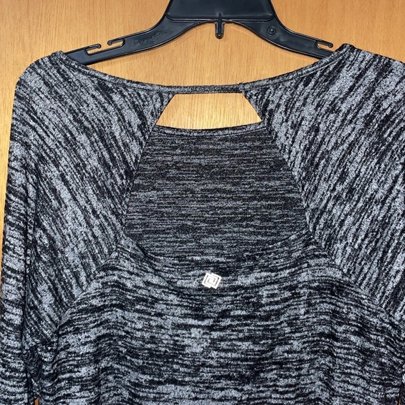 •ZELOS•MARBLED BLACK/GRAY LONG SLEEVE OPEN BACK HACCI KNIT TOP SIZE LARGE EUC - Picture 9 of 12